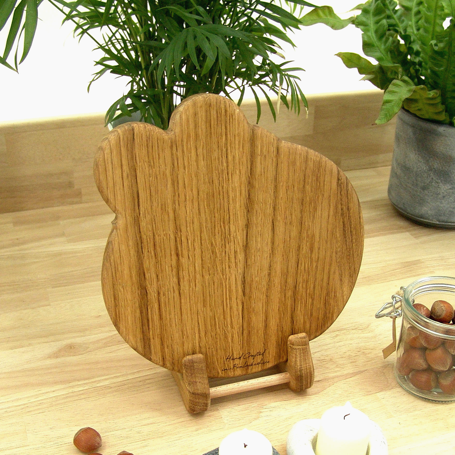 Mouse Chopping Board: Oak Sleepy Dormouse Cheese Board, UK Hand Made - Image 10