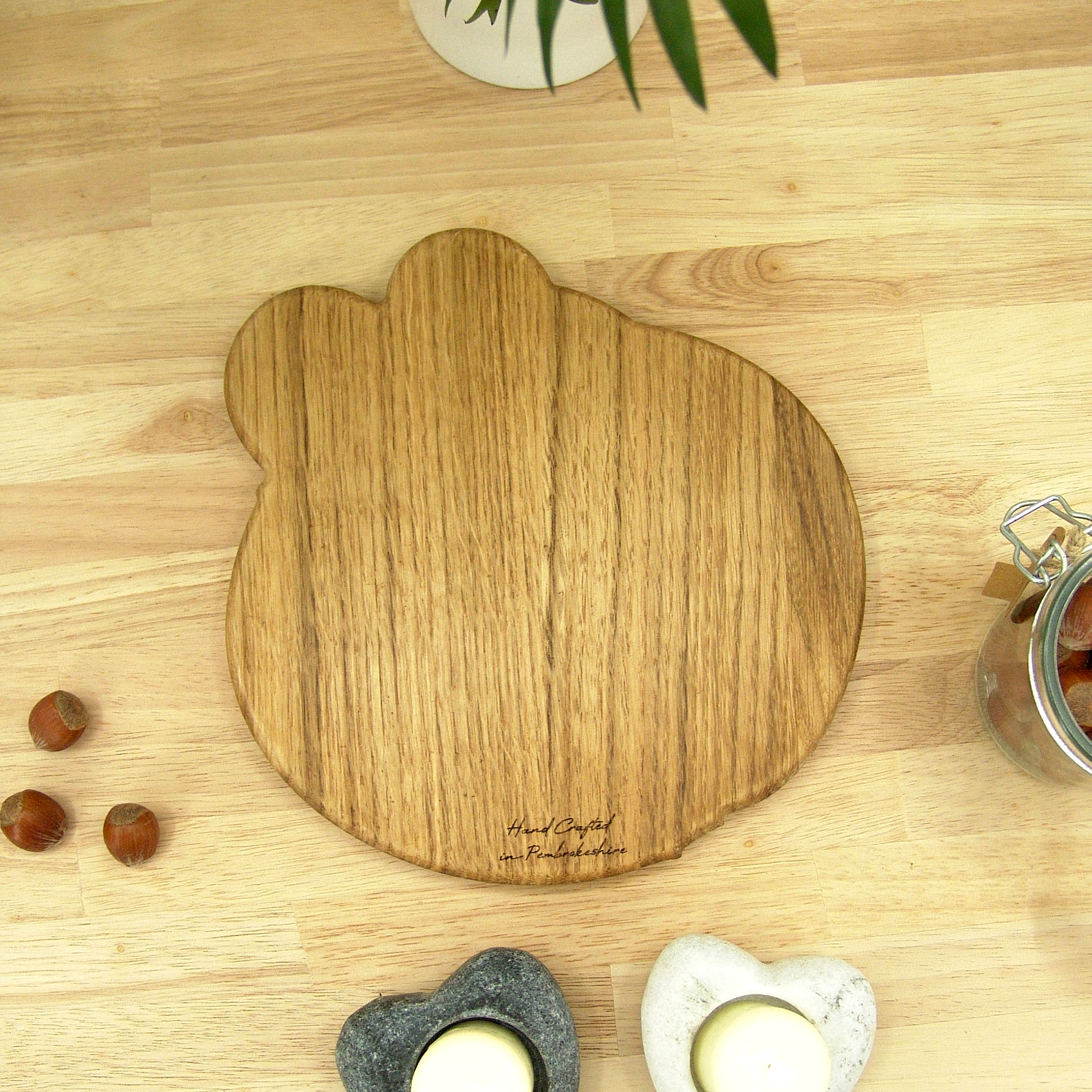 Mouse Chopping Board: Oak Sleepy Dormouse Cheese Board, UK Hand Made - Image 15