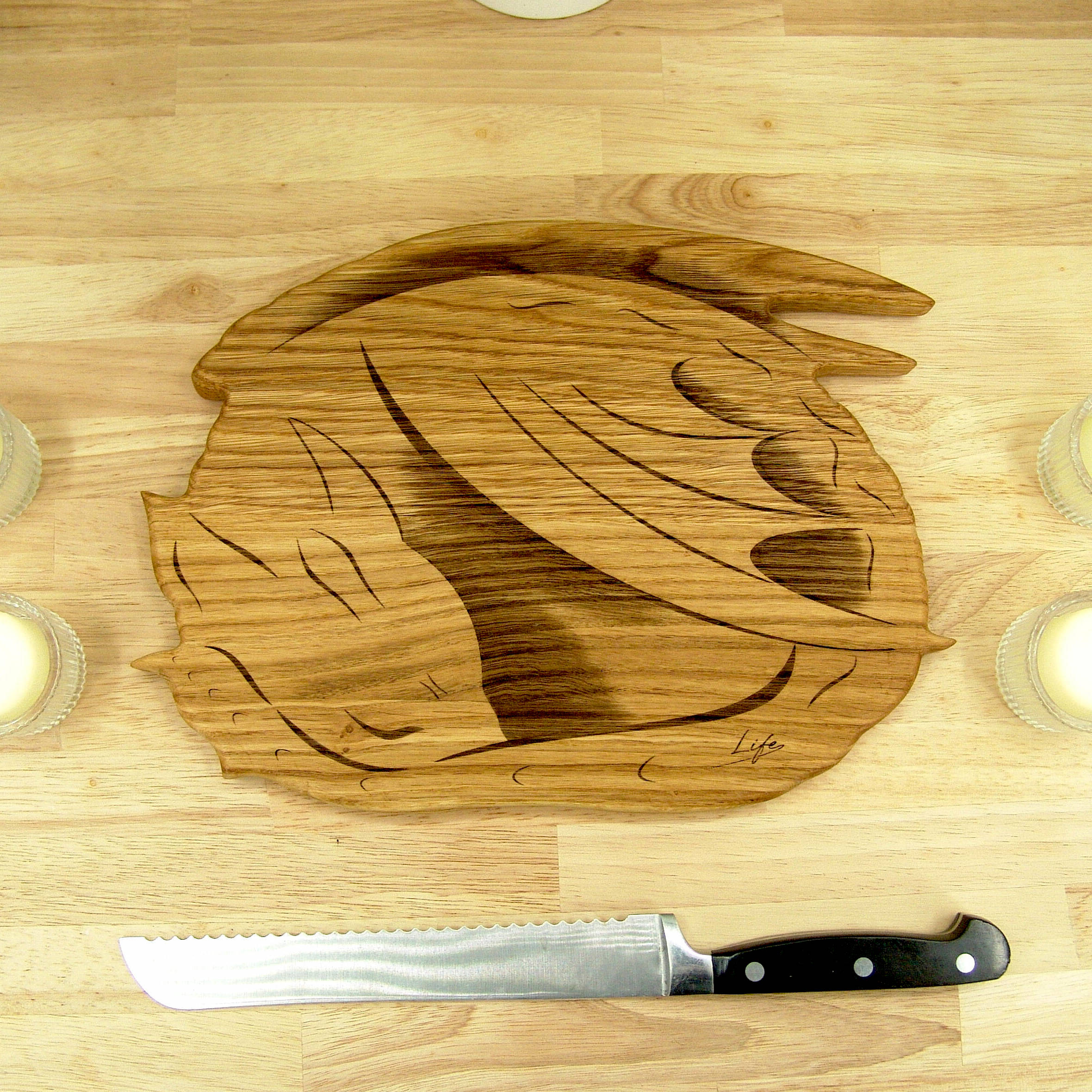 Sleeping Dragon Chopping Board – Oak, Hand Made - Image 2