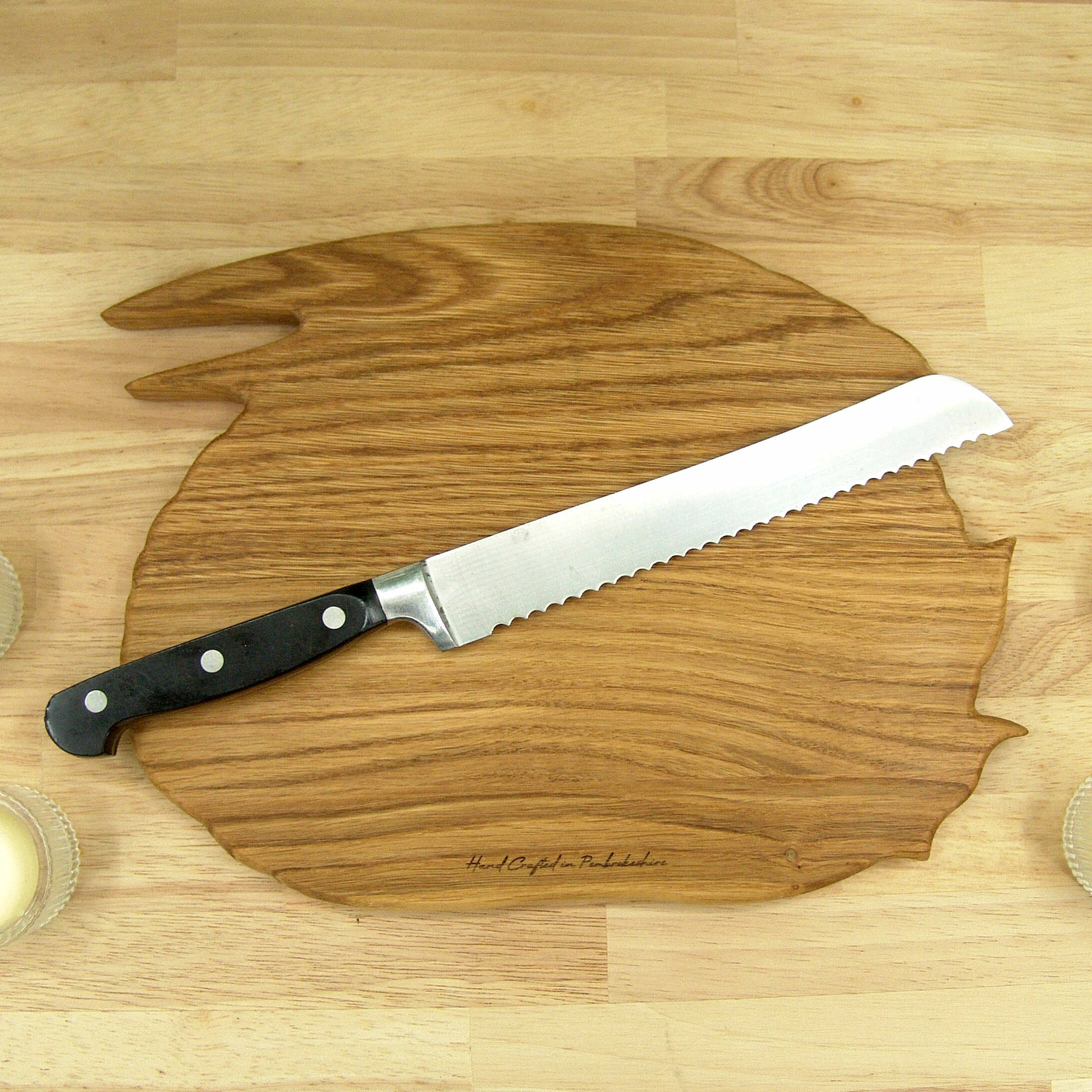 Sleeping Dragon Chopping Board – Oak, Hand Made - Image 11